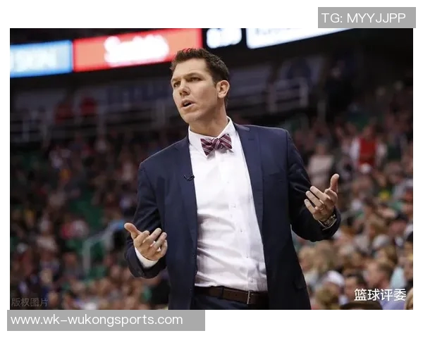 米德尔顿感慨密尔沃基的热情欢迎感谢球迷们的支持与爱护 米德尔顿感慨密尔沃基的热情欢迎感谢球迷们的支持与爱护