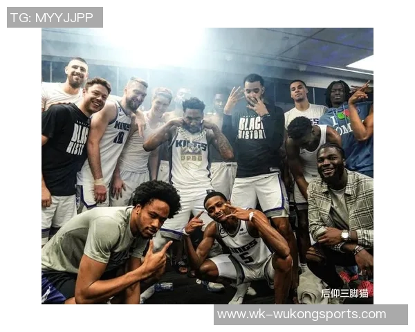 扛起球队重任福克斯场均267分助马刺迎来三连胜